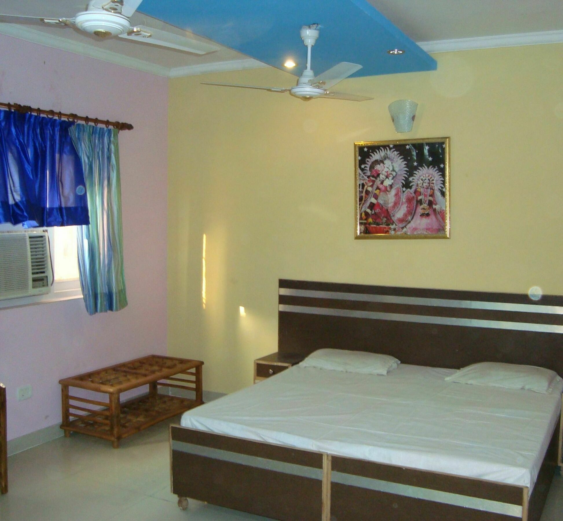 Hotel S P New Delhi Extérieur photo