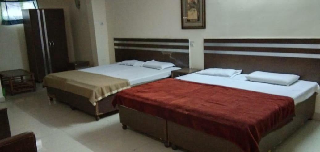Hotel S P New Delhi Extérieur photo